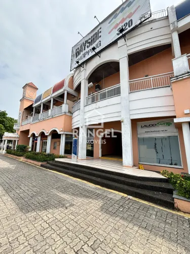 Excelente sala comercial montada no coração da Barra da Tijuca/RJ