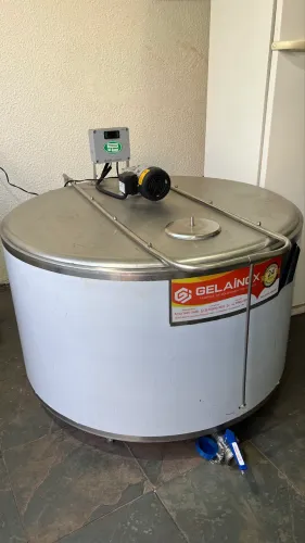 Resfriador de Leite 500L Gelainox Semi Novo - Apenas 3 Usos