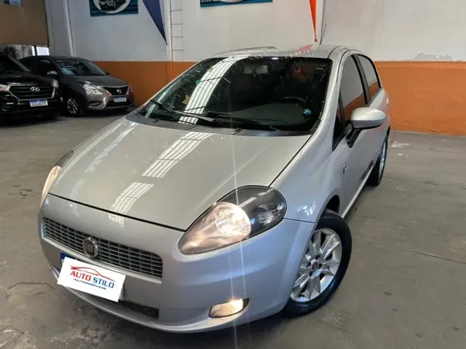 Fiat Punto Attractive Italia 1.4 F.flex 8V 5P 2012