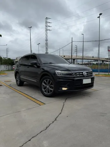 Volkswagen Tiguan Allspac Comf 250 TSI 1.4 Flex 2018