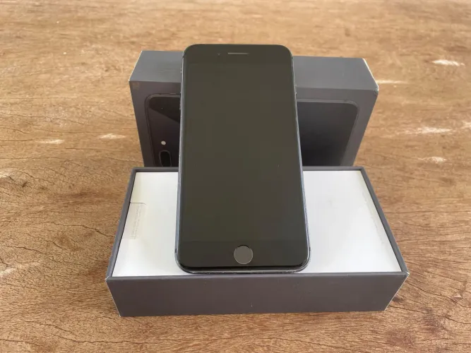 IPHONE 08 PLUS