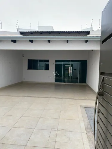 Casa à venda em Goiânia, Residencial Center Ville, com 3 quartos, com 141 m²