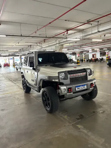 Troller T-4 4X4 3.2 20V TDI Cap. Rígida Diesel 2016