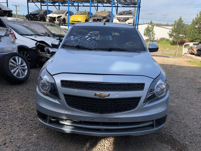 Sucata GM Agile 1.4 2014 Completo vendido em peças
