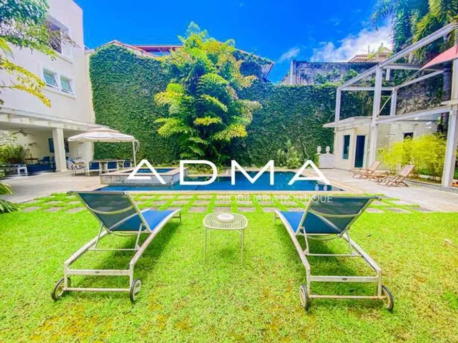 Casa em Condomínio - / Residencial / Leblon