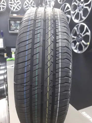 PNEU NOVO 175 65 14