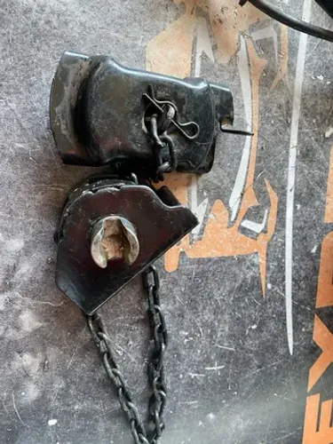 Suporte Do Estepe Fiat Hilux 2.7 2.8 2015 A 2023 Original
