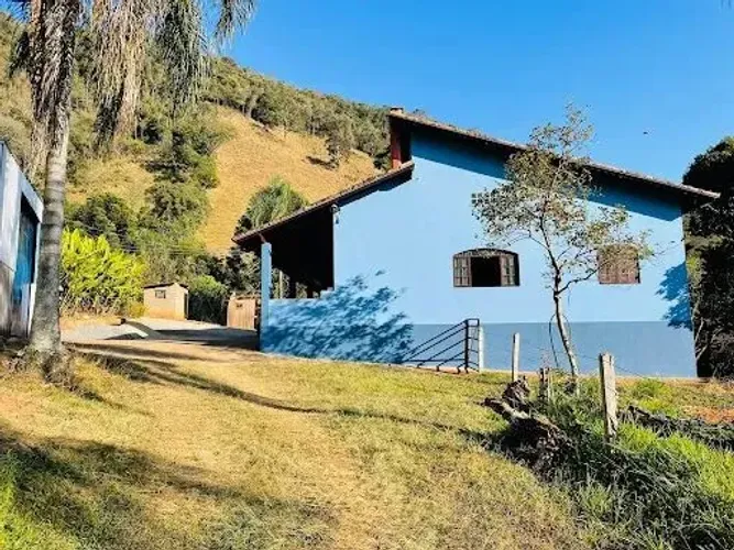 Fazenda com 6 dormitórios à venda, 338800 m² por R$ 1.285.000,00 - Cambuí - Cambuí/MG