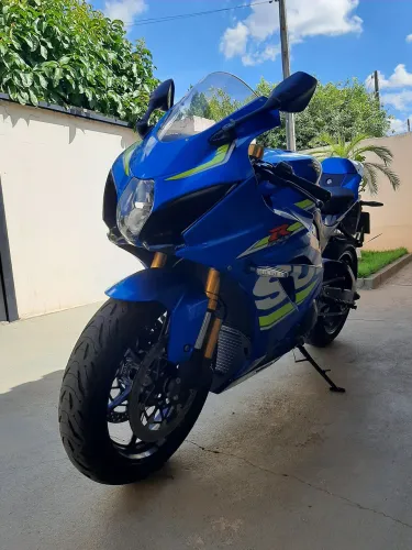 GSX-R 1000R 2019 - Aceito trocas.