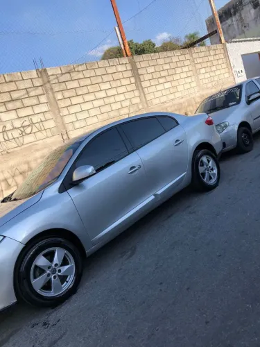 Renault Fluence Sed. Dynamique 2.0 16V Flex Aut. 2014