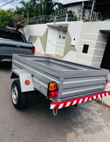 Carretinha Reboque Metálica - Ideal para Transportes