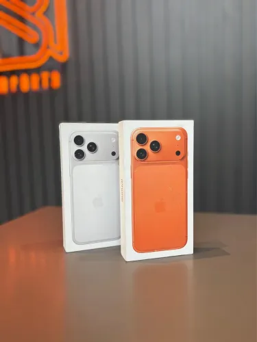 ? IPhone 17 pro max 256gb Branco e Laranja, novo Lacrado ?