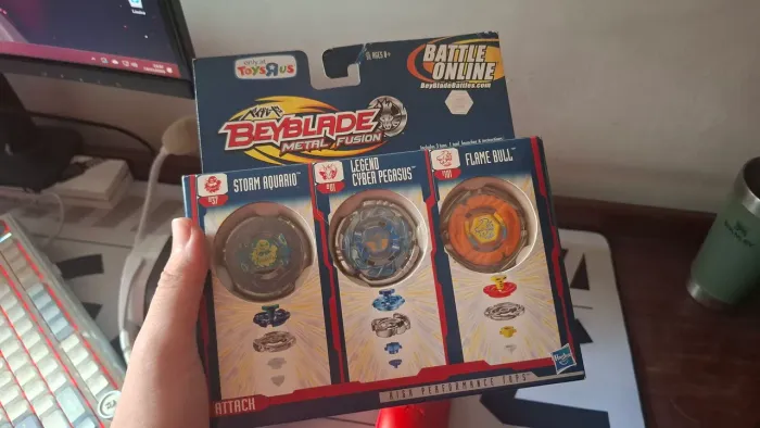 Beyblade 3 pack lacrado
