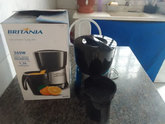 Extrator de Suco Britânia Turbo Pro 250W