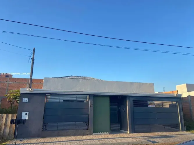 Casa para Venda em Arapongas, Jardim Paraná, 4 dormitórios, 3 banheiros, 4 vagas
