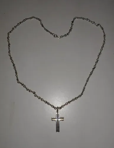 Corrente e Cruz de Prata