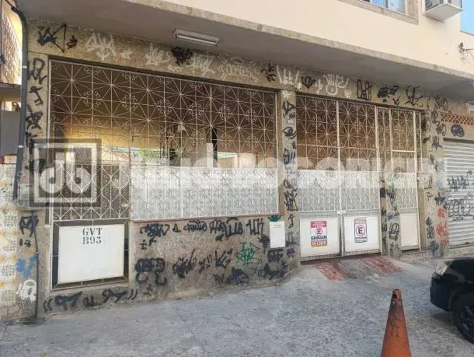 Casa de frente rua 199m²/ Residencial e/ou Comercial / Próximo Carioca Shopping - Vila da