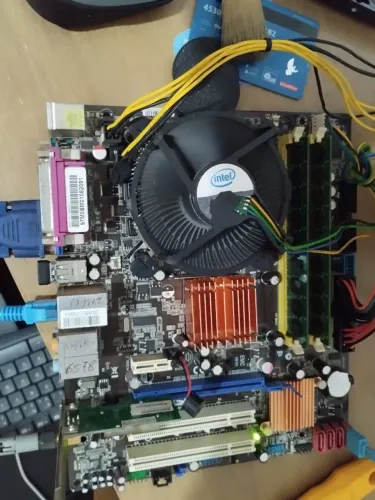 Kit 775 Core 2 Duo E7500 4GB DDR2 FUNCIONANDO PERFEITAMENTE 