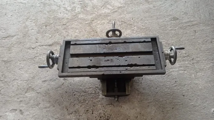 Mesa coordenada CX L: 720X310 mm Usada