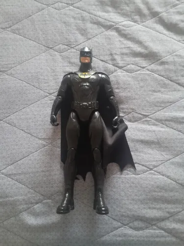Boneco Batman 30cm