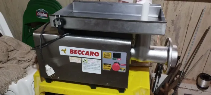 Moedor inox Beccaro boca 22 com nr12