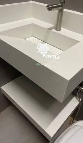 Kit pia e bancada em baixo 600$