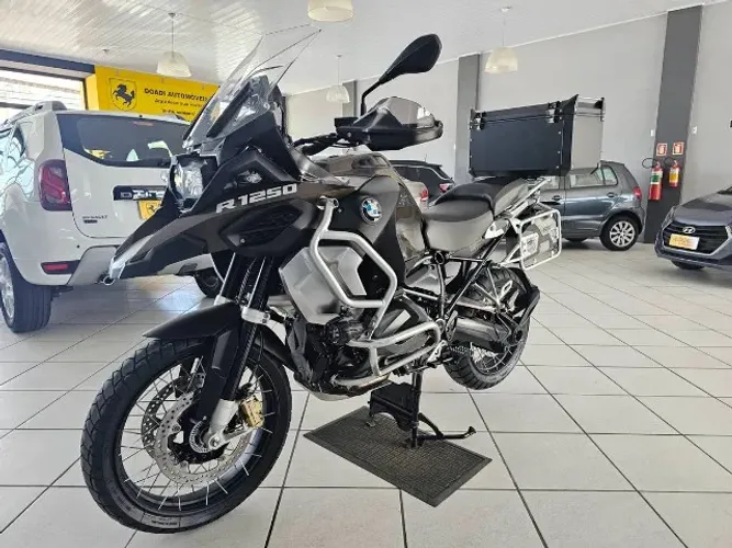 BMW R1250 Adventure Premium Exclusiv 2020 excelente em DOADI AUTOMOVEIS PELOTAS RS