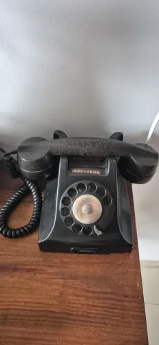 Telefone antigo decoração 