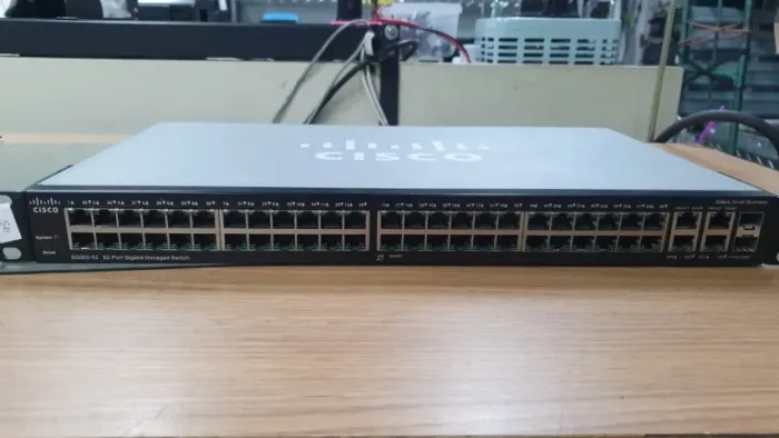 Switch Giga Cisco Sg300-52p 48 Portas + 2 Sfp+2 Sfp Giga (Usado)