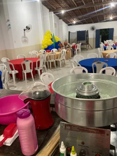 Pipoca, algodão doce e crepes 