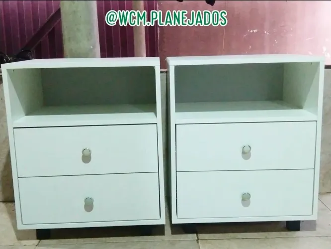 Mesa de cabeceira mdf