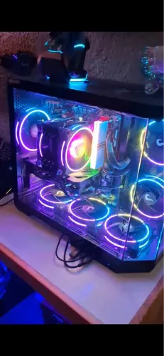 Pc gamer/full peças novas, e vem com RTX4060 ti