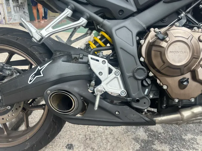 Escape Hurricane CB650r