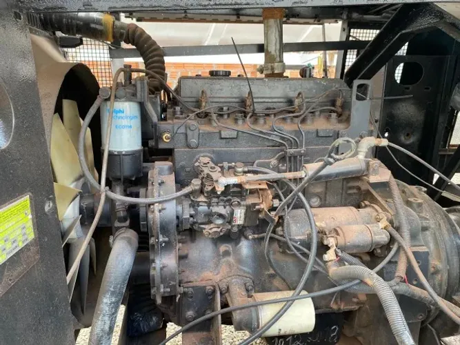 COMPRESSOR PARAFUSO Q20B ATLAS COPCO (PRETO)