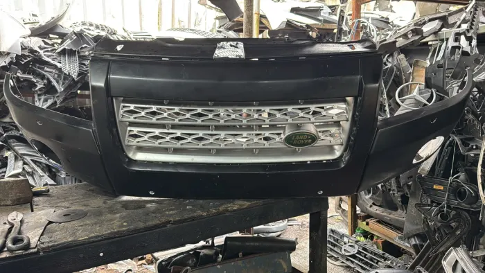 Parachoque Freelander 2 2009 original