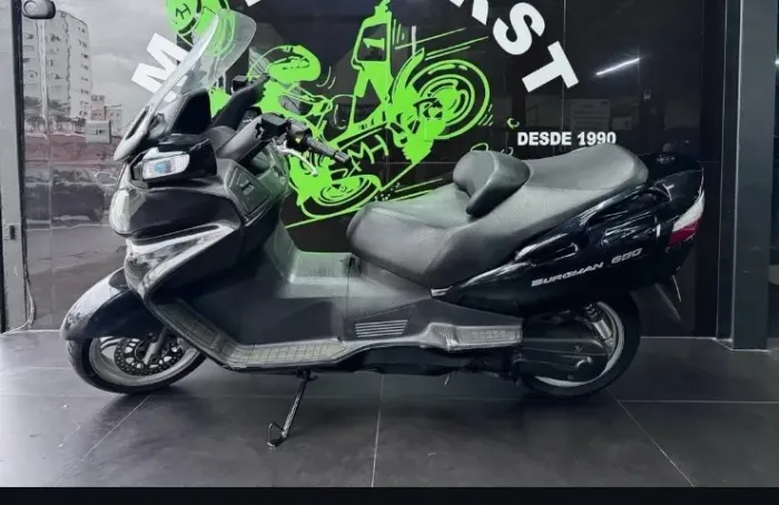 Suzuki Burgman 650 2011