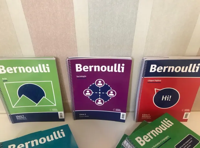 APOSTILAS BERNOULLI DO 9º ano ao 3º do ensino médio 