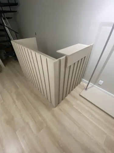 Balcão/Móvel para Organização com Design Moderno