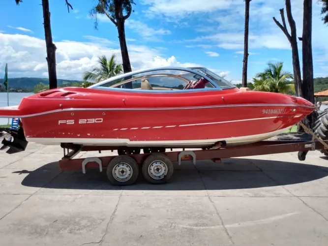 Lancha FS 230 - Impecável