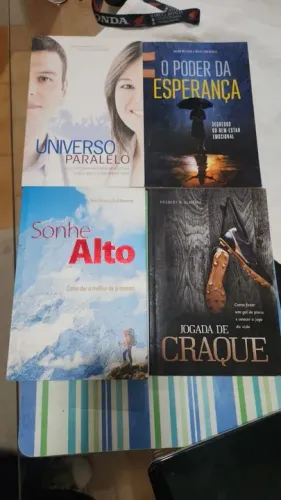Livros em ótimo estado