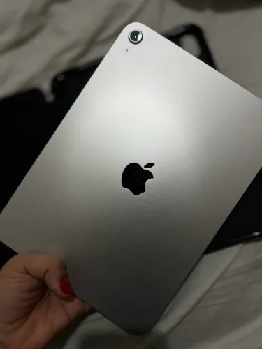 IPAD 11 / 128 gigas