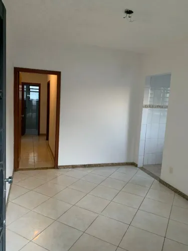 ALUGA-SE CASA - BAIRRO SERRA (BH) 