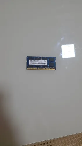 Memória RAM Notebook 4GB DDR3 1333MHz PC3-10600S Elpida