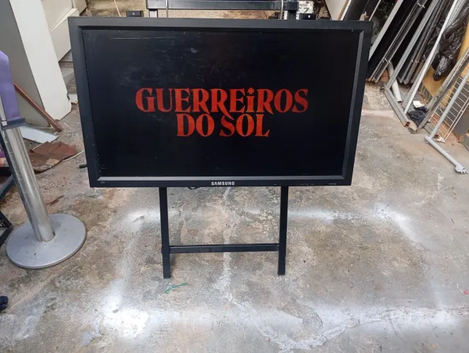 Tv monitor
