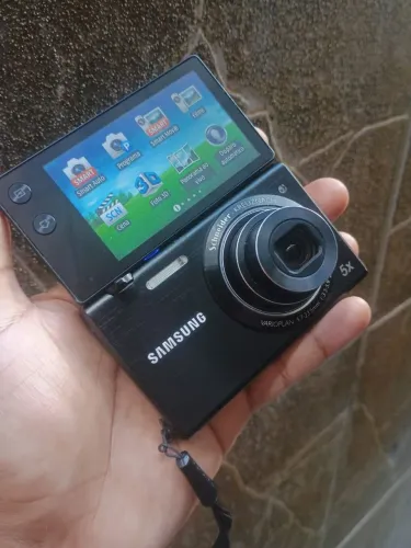 Câmera Samsung Mv800