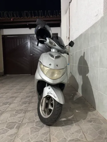 Suzuki burgman 125