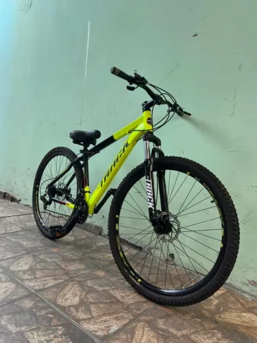 Bicicleta Tracker 