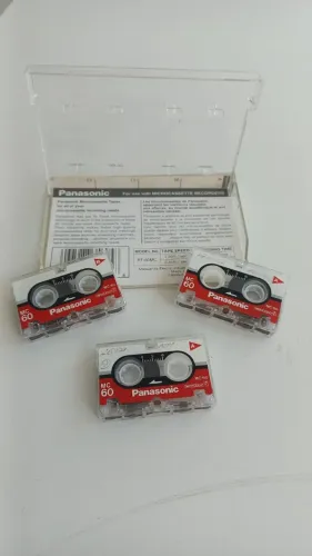 Três fitas Micro-K7  MC 60 usadas
