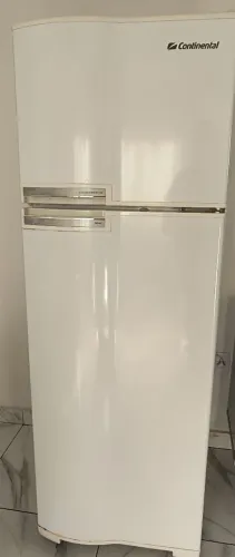 Vendo geladeira em bom estado