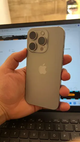iPhone 15 Pro 128gb - Completo + Caixa - Impecavel - Aceito trocas